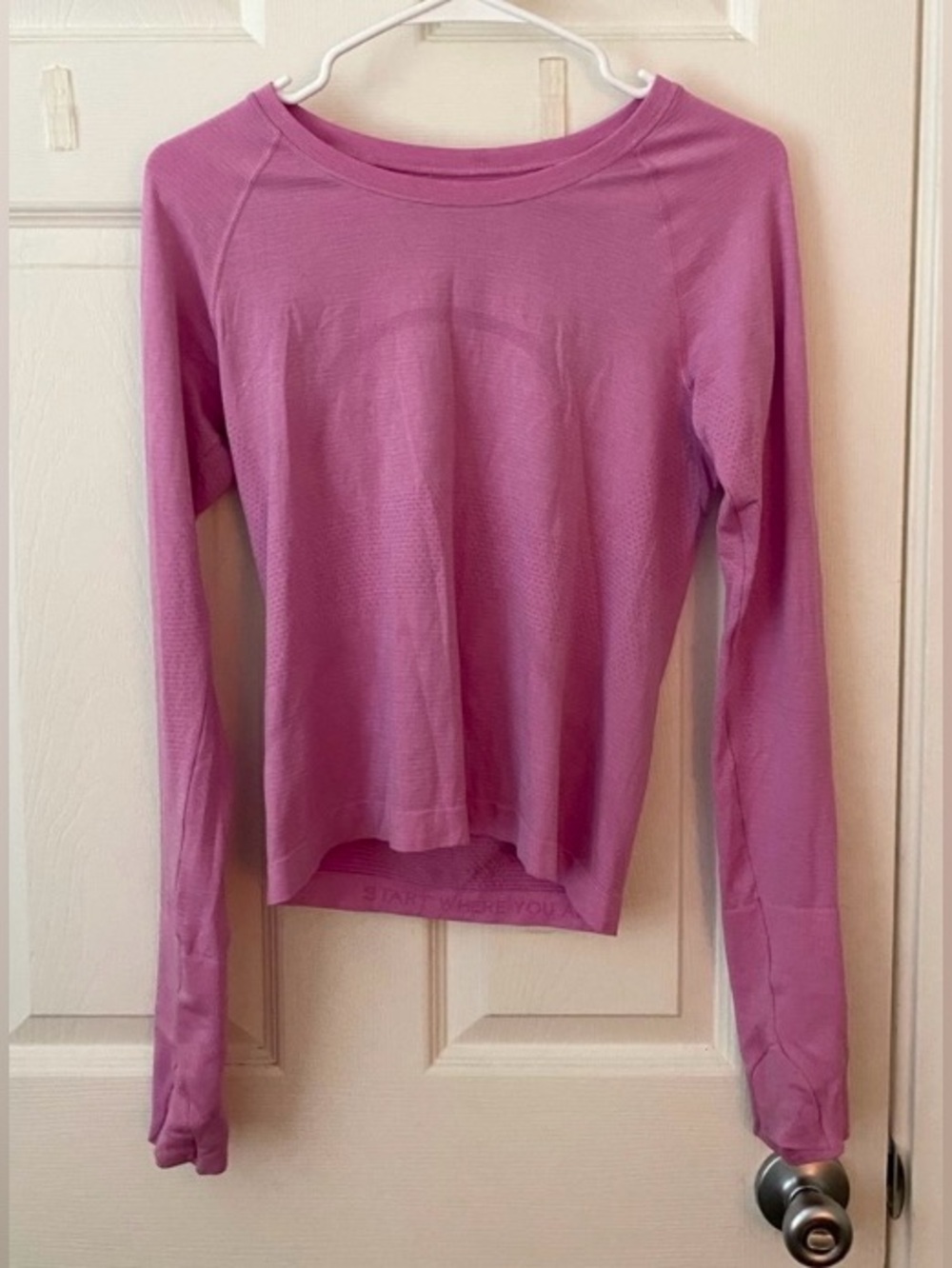 Swiftly Tech Long Sleeve 2.0 Race length Size 6